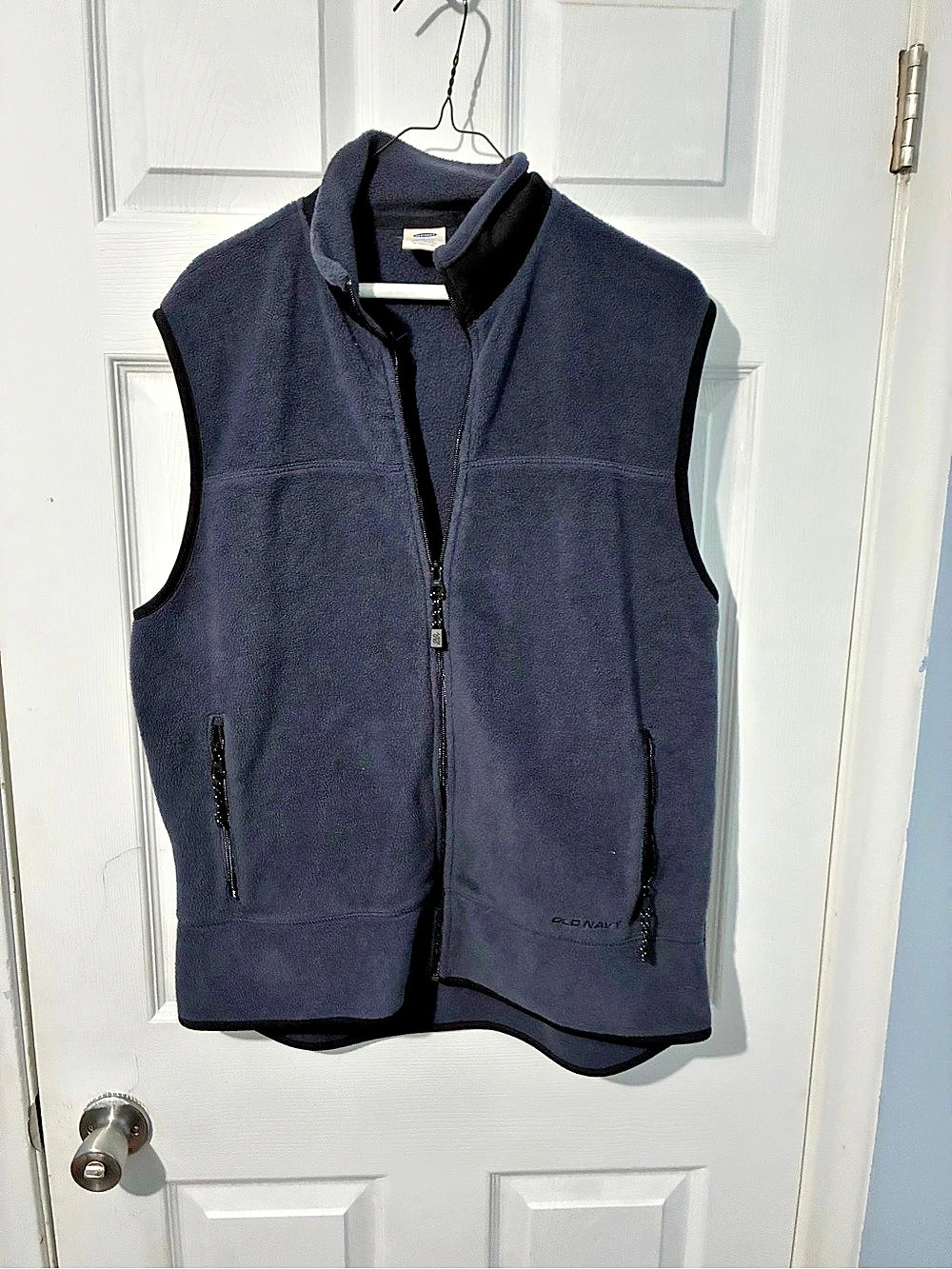 Old Navy Men's Blue Fleece Vest Size Large
